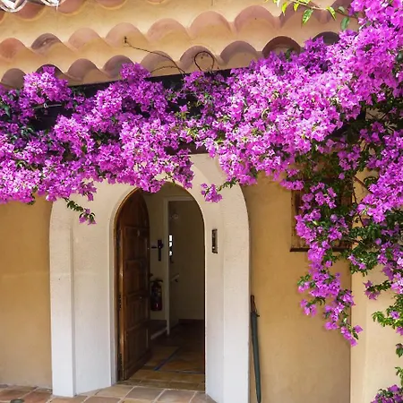 Theoule-sur-mer Sleeps 10 Pool Air Con Wifi * Théoule-sur-Mer