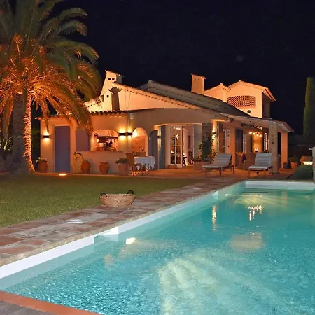 Theoule-sur-mer Sleeps 10 Pool Air Con Wifi * Théoule-sur-Mer